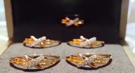 皇家马德里卡斯蒂利亚比赛延期引球迷不满，国际足联征召成焦点